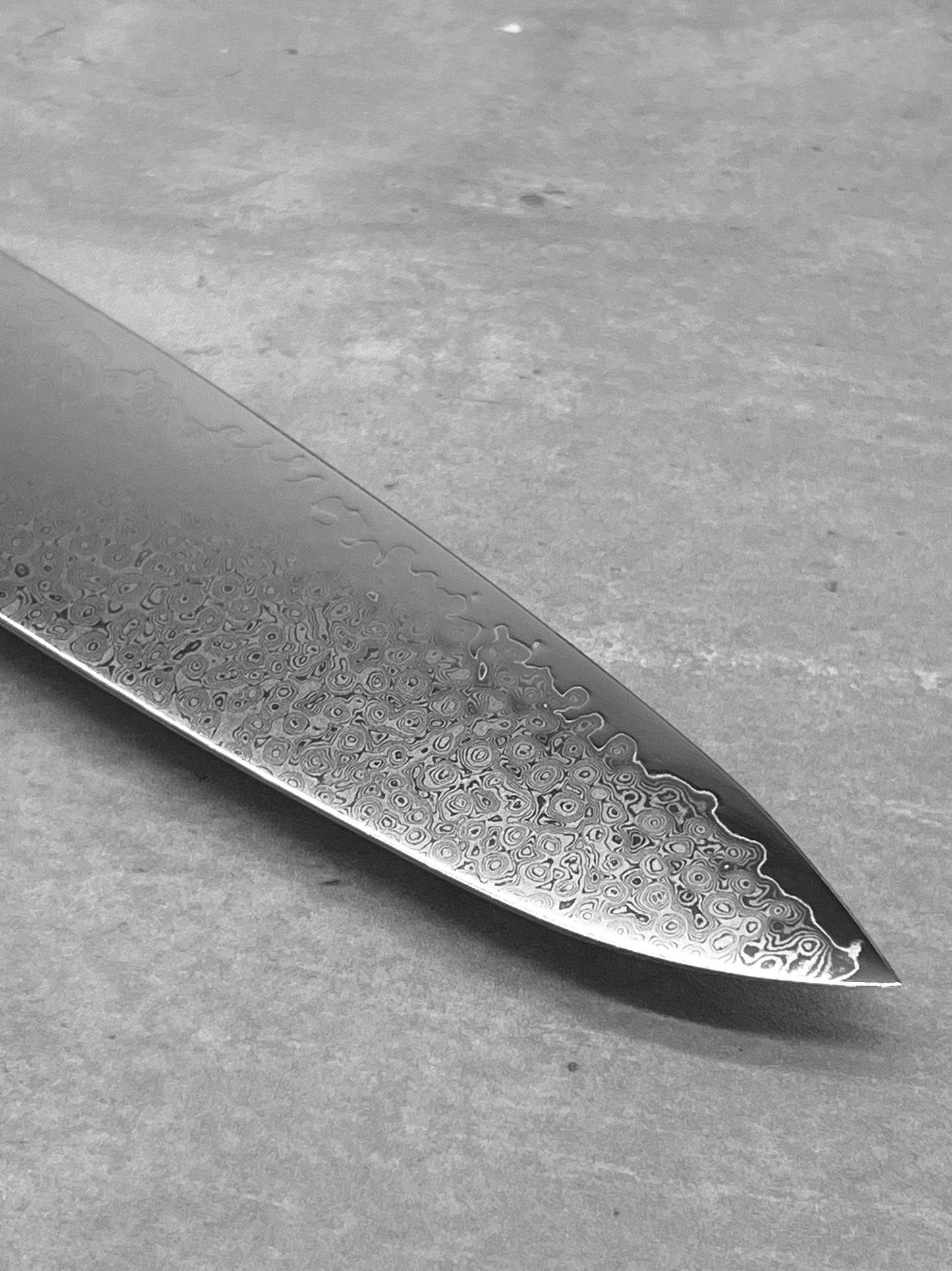 Iron Flower 33 Layered Raindrop Damascus VG10 Gyuto 210mm