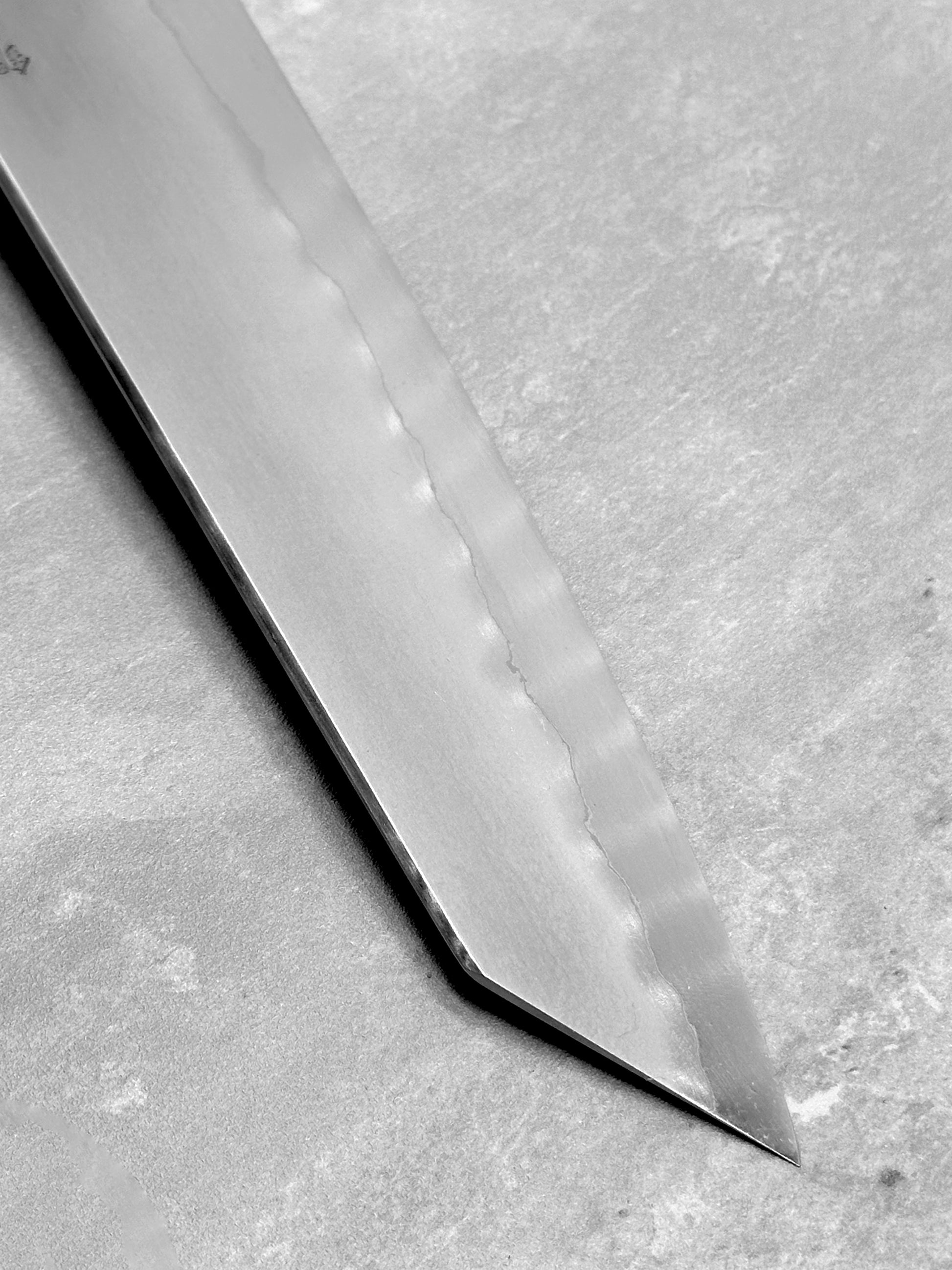 tetsujin myojin toru tamura ebony white horn Ginsan 3 masaru knives Malaysia japanese knives 210m kiritsuke Gyuto 