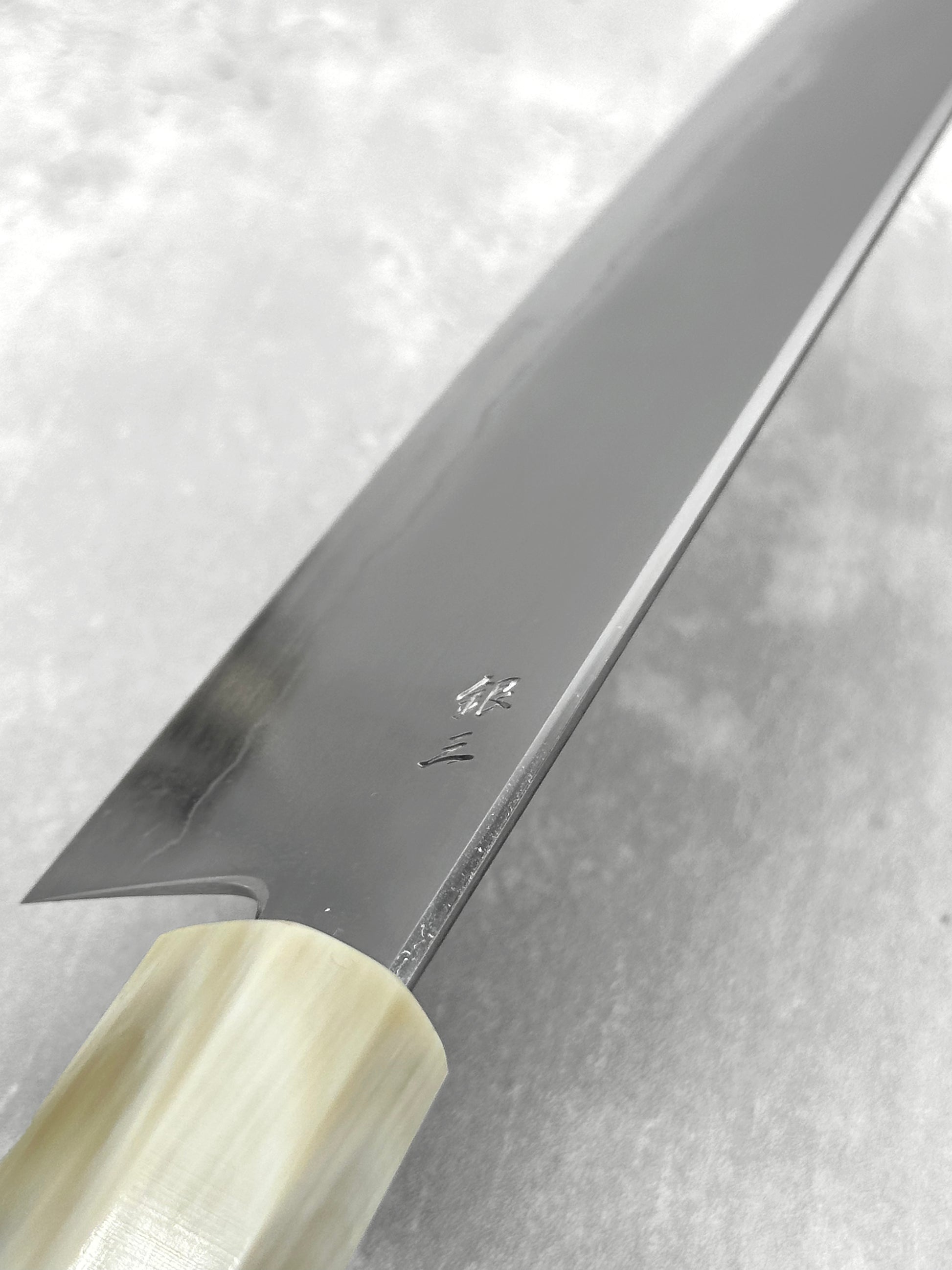 tetsujin myojin toru tamura ebony white horn Ginsan 3 masaru knives Malaysia japanese knives 210m kiritsuke Gyuto 