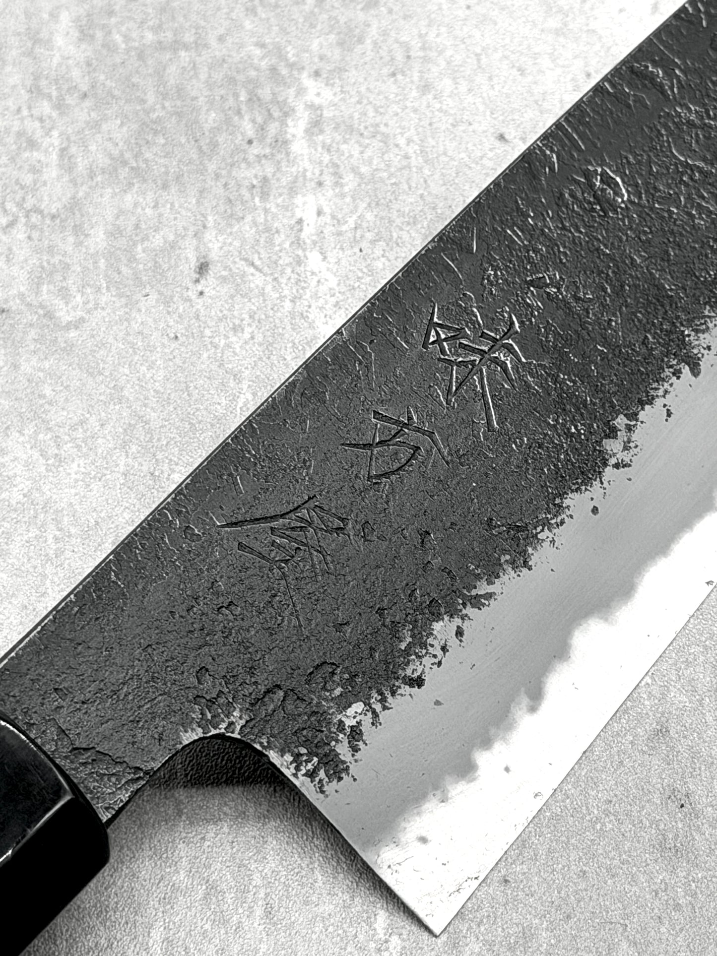 mutsumi hinoura santoku 180mm shirogami 2 nashiji black Japan masaru knives Malaysia kitchen knives multipurpose carbon 