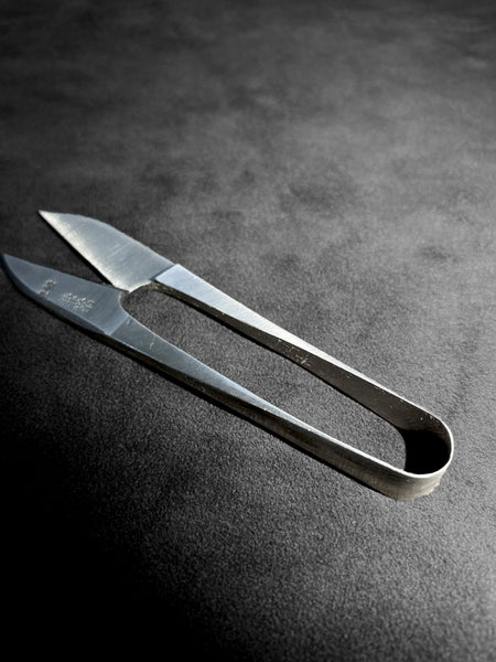 Kanetsune , thread scissor, Japanese , scissor , Malaysia, carbon steel ,  masaru knives 